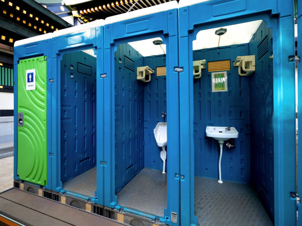 Portable bathroom rental in Crystal Lakes, OH