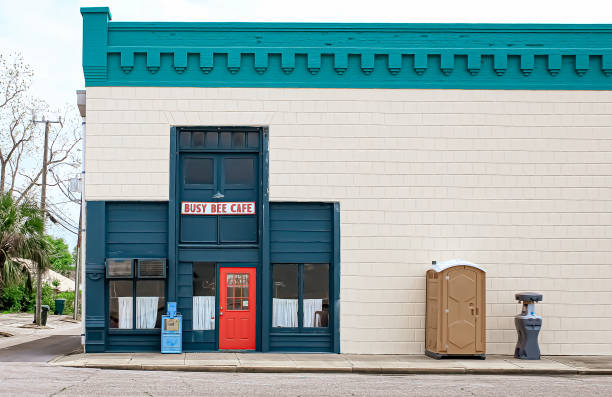 Best Luxury portable toilet rental  in Crystal Lakes, OH